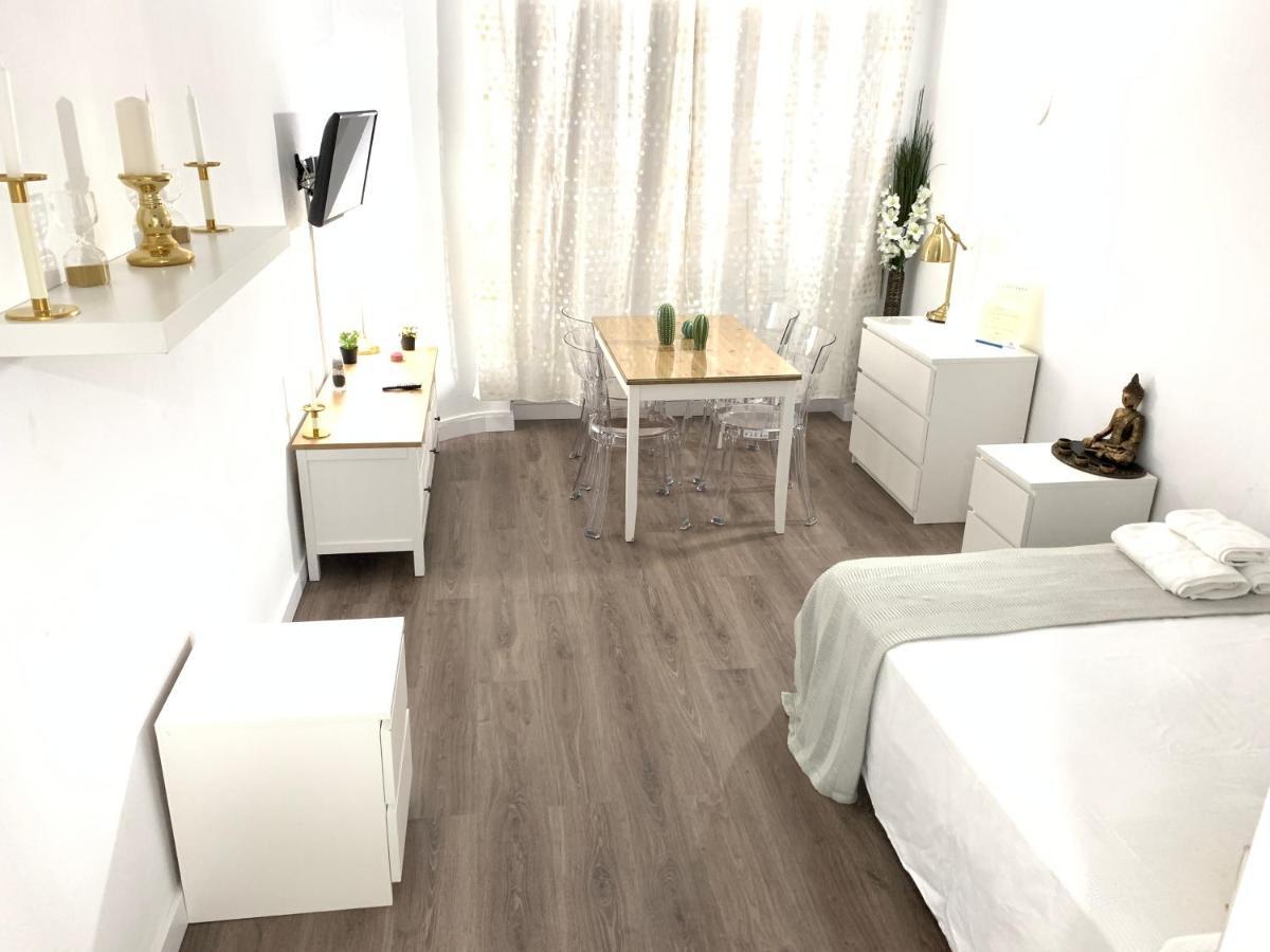 Resitur Luxury Apartment 329 Sevilla Buitenkant foto